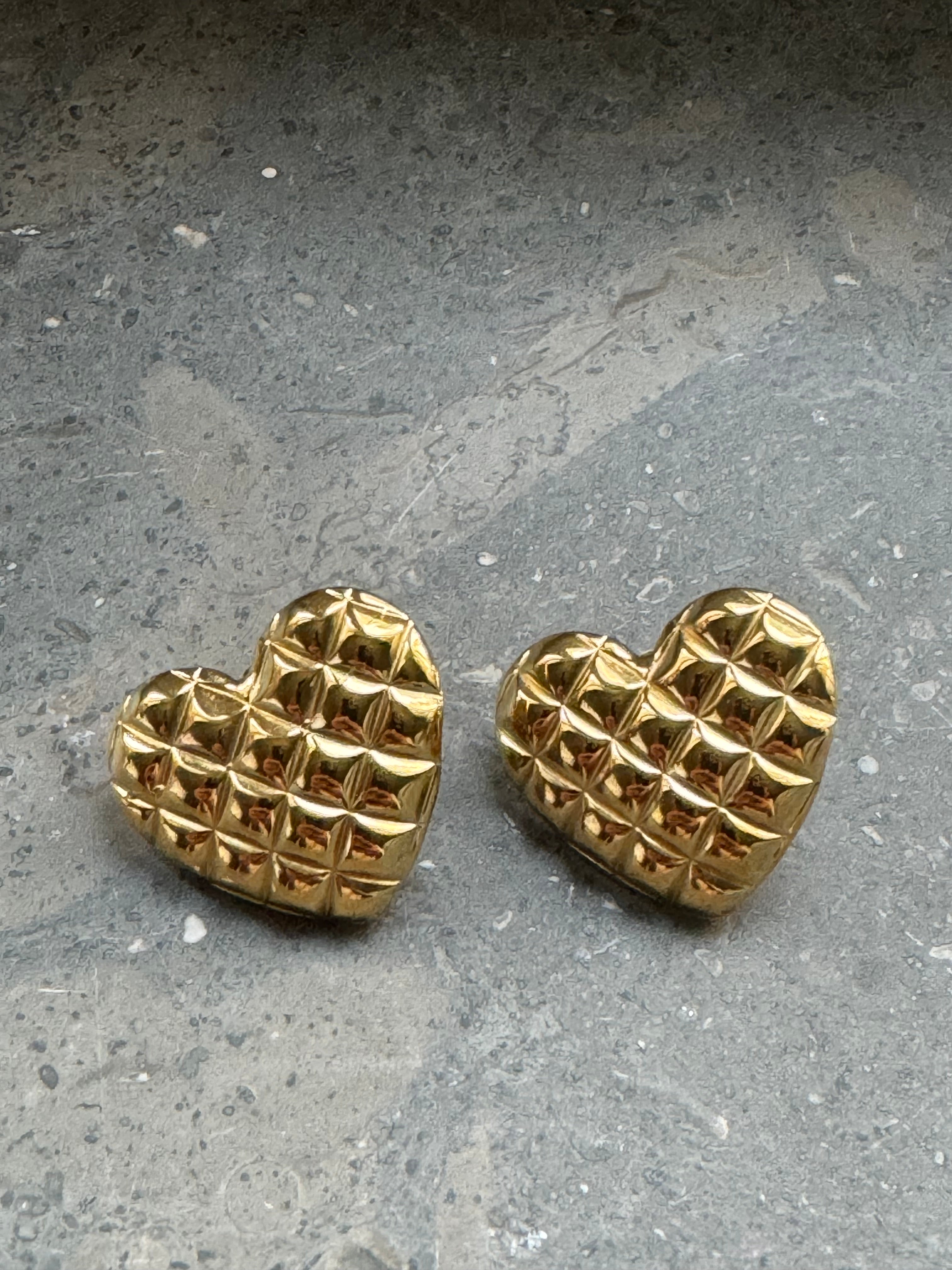 Solin Heart Earrings