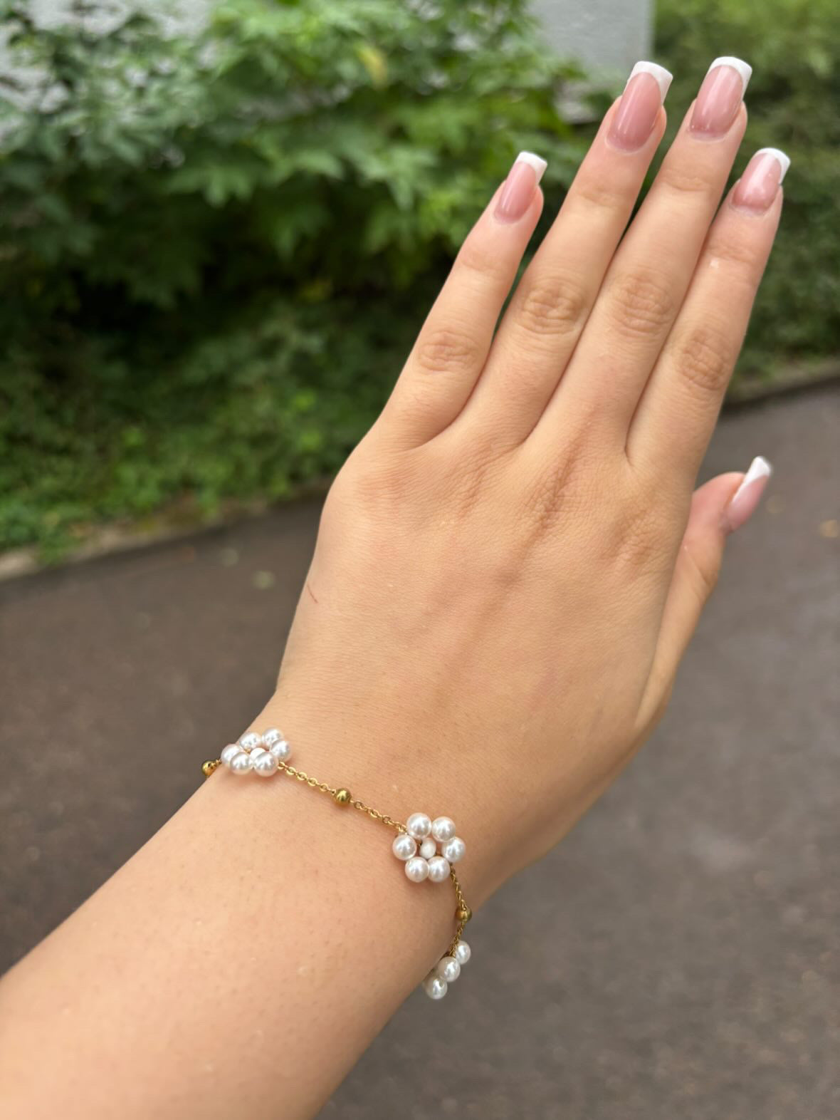 Flower White Bracelet
