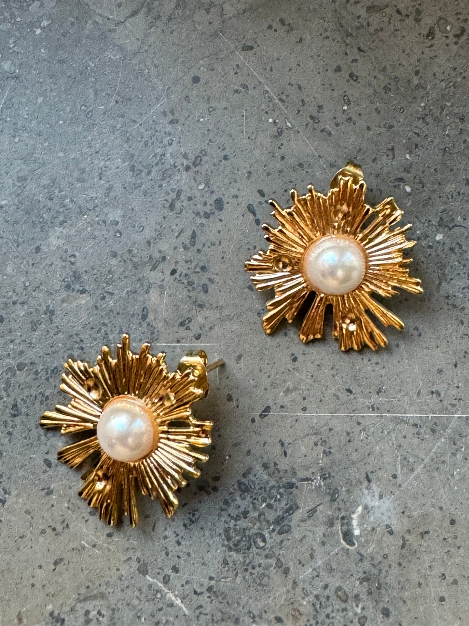 Ocean Glimmer Earrings