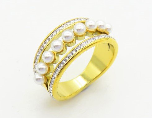 Pearl Crystal Ring