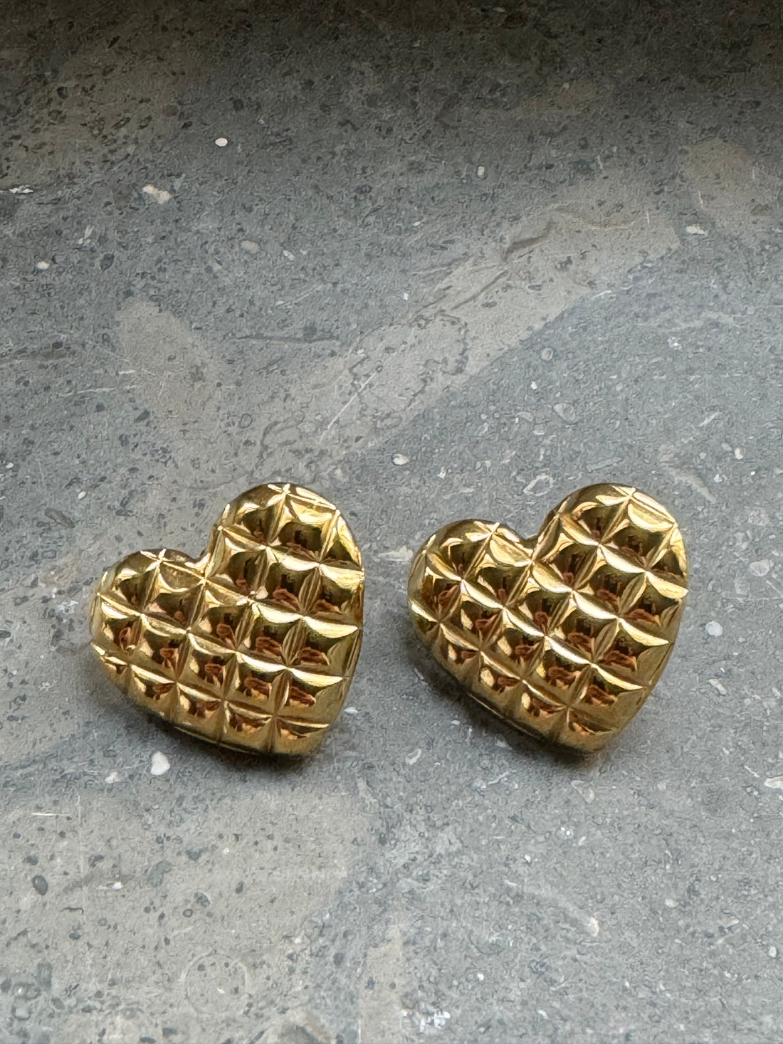Solin Heart Earrings