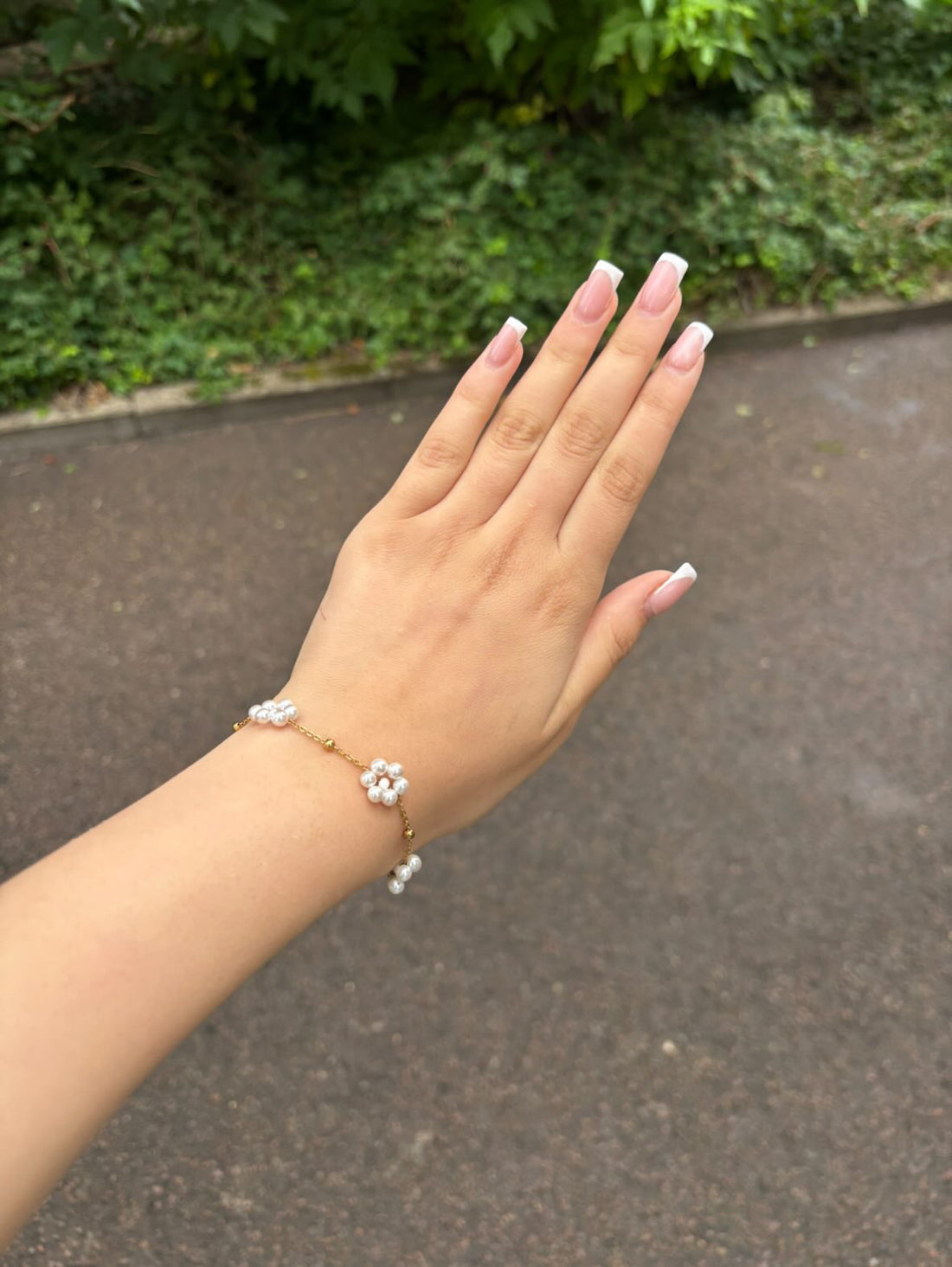 Flower White Bracelet