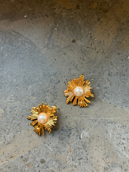 Ocean Glimmer Earrings